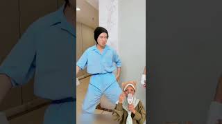 Pecahin batu apa kepala? Jgn ditiru ya man teman 🫣😜 #funny #lucu #beladiri #komedi