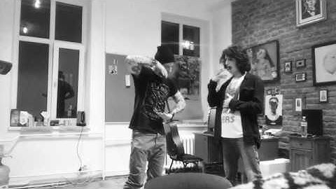 Alex Shelest Vocal Lessons - Teaching rock singing / rasp / grit