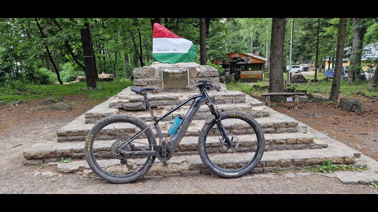 Mátra északi része, Oroszlánvár, és az elmaradhatatlan Kékestető mászás