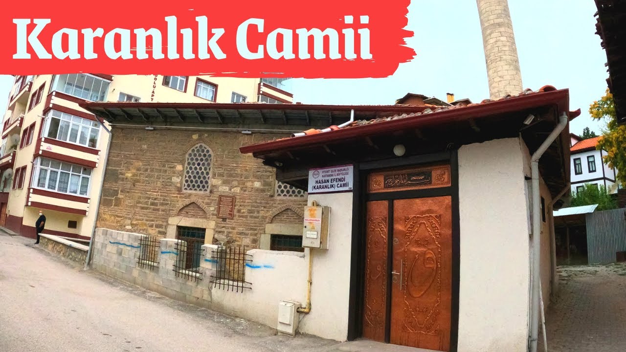 Karanlık (Hasan Efendi) Camii ve Sacayaklı Sultan Türbesi II Camii ve Türbeler