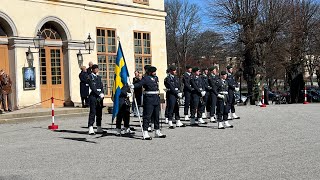 Drottningholms Slott vaktavlösning. K4 Arvidsjaur- I19 Boden 2023-04-19