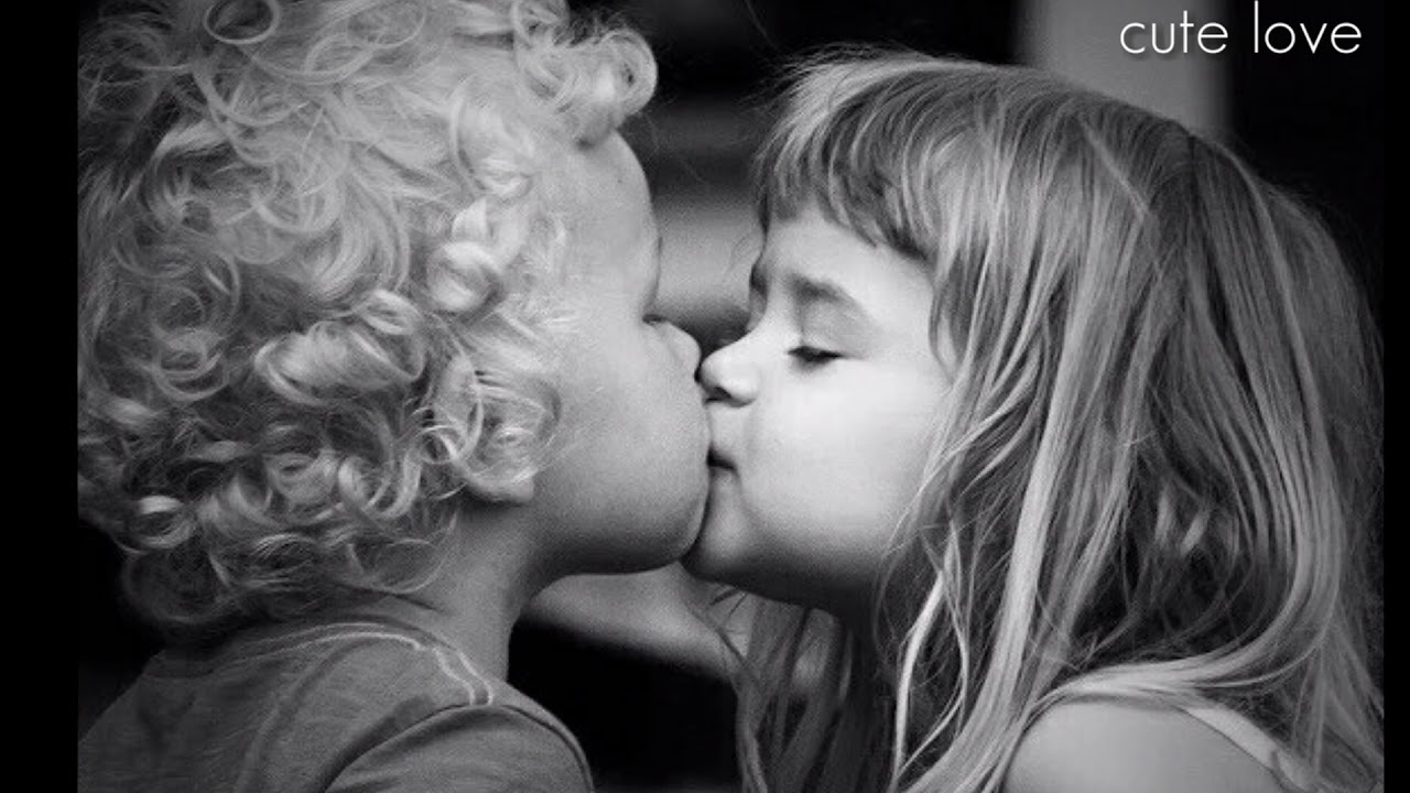 Naked Kids Kissing