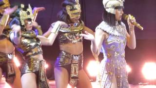 Katy Perry Dark Horse live Barcelona 2015