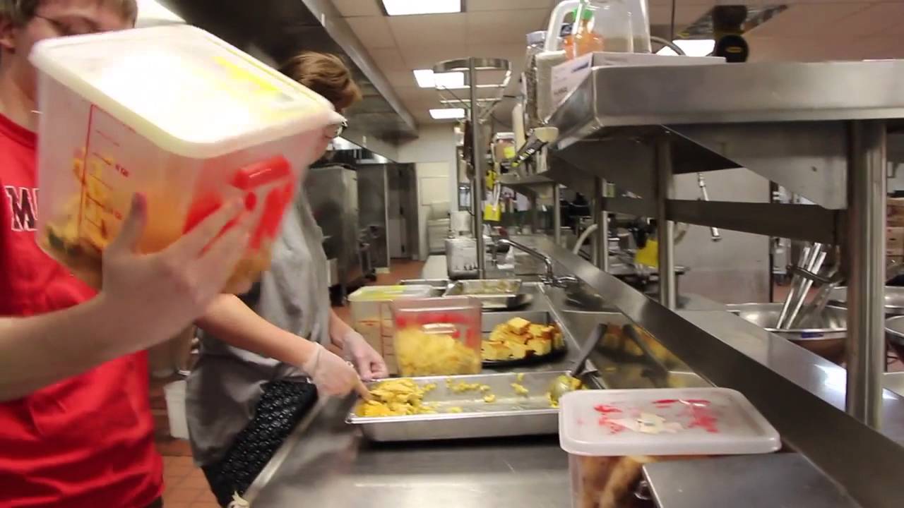 Food Recovery Network - YouTube