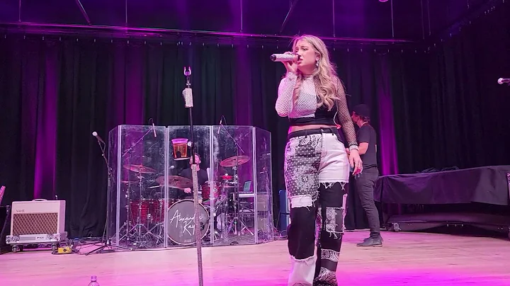 Alexandra Kay cover of blink182's "Dammitt" 4/17/23...Savannah, Ga.