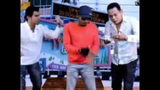 Man Khan,Haris Kapilla & Jemy Intan Berlian   Bara Bare Bara