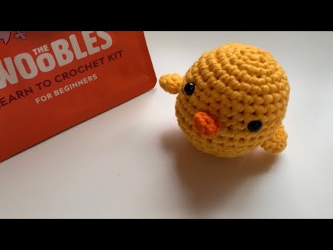 Say hello to my little friend! Reviewing and making WOOBLES KIKI the chic. Crochet  kit for beginners 