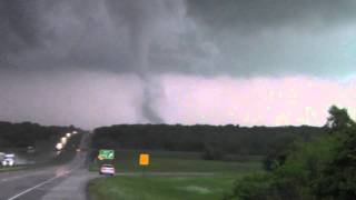 Rope Tornado Crossing I-40 near Oklahoma City 5/24/11