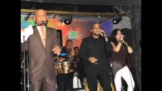 RUBBY PEREZ TONTO CORAZON EN VIVO CON PAVIN EN EL BAJO)