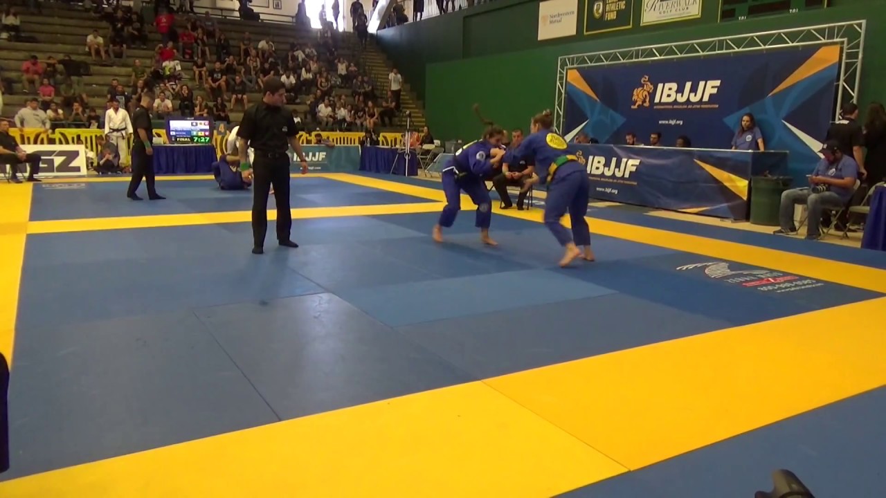 Mackenzie Dern vs Emilie Thylin / San Diego Open 2017