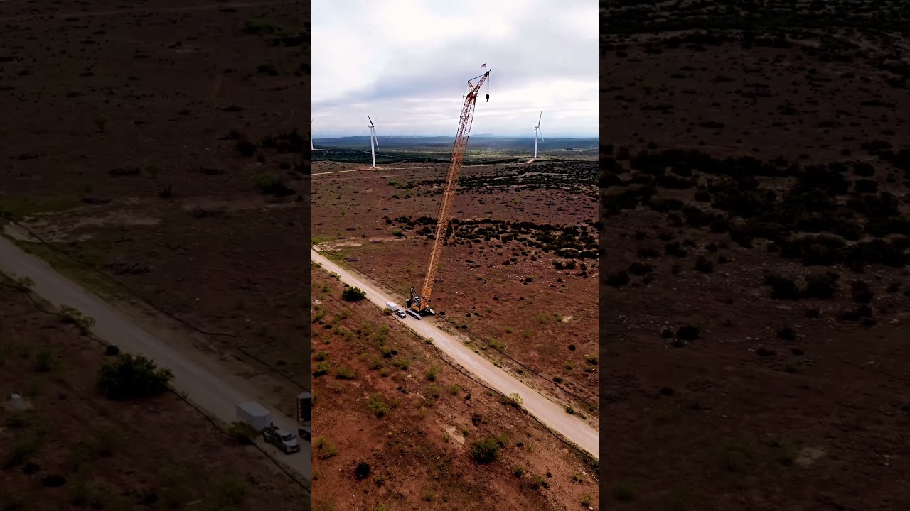 Crawler crane moving