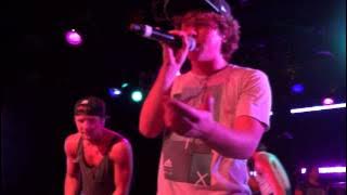Emblem3 - Santeria