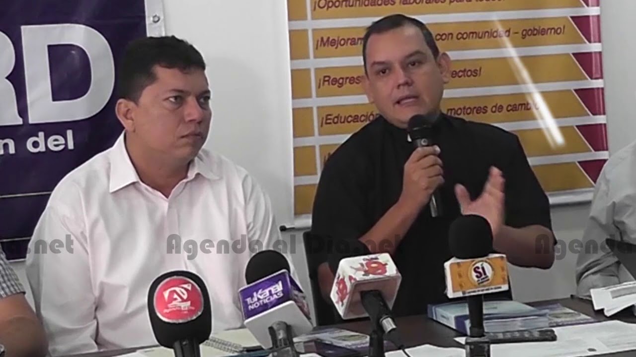 PADRE   ISRAEL BRAVO    RUEDA DE PRENSA