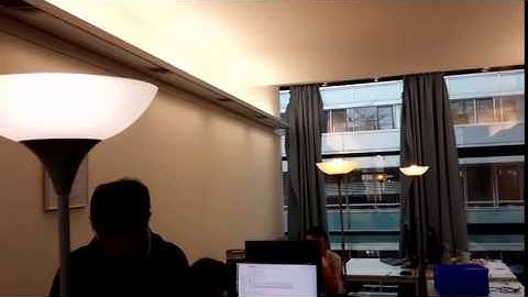 Raspberri pi controls Hue lights, Internet of Things application