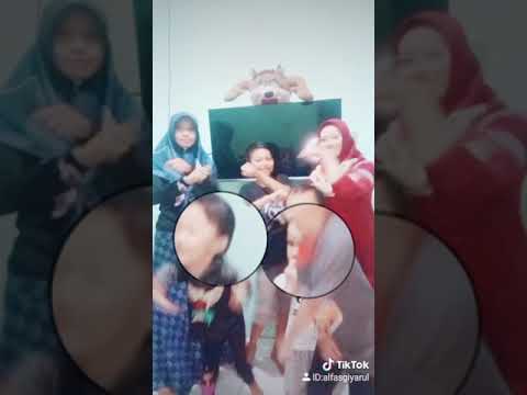 tik-tok-goyang-ubur-ubur