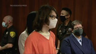 Mich. prosecutors seek maximum for school shooter