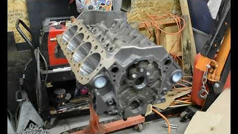 880 Chevy 350 Engine From The Junkyard, Here Is What To Look For