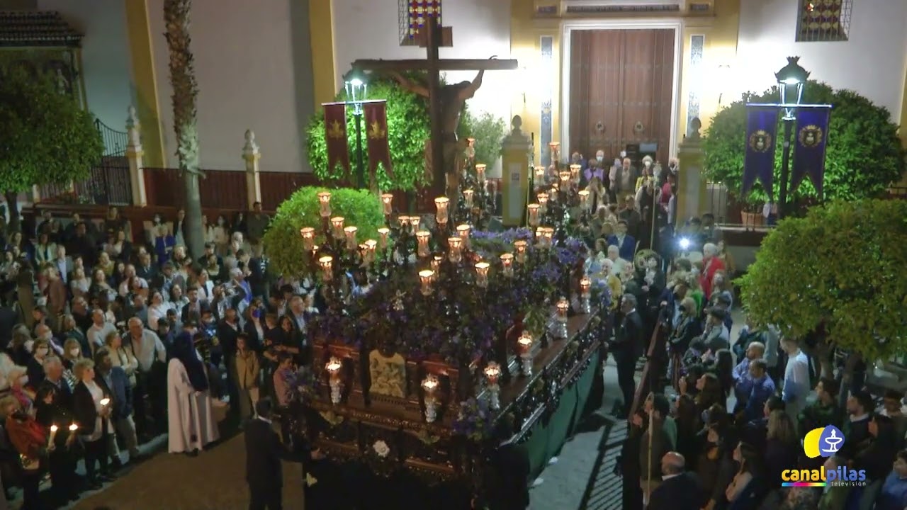 Cristo de la Vera Cruz en la Iglesia Parroquial. Jueves Santo en Pilas 2022