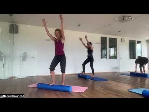 Pilates mit Rolle