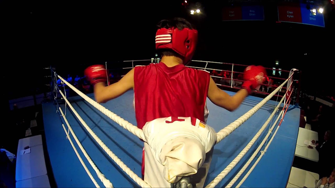 Kyle Chen vs Ethan Bray, NZ Boxing Nationals 2014 - YouTube