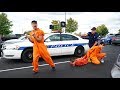 PRISONER ESCAPE PRANK IN PUBLIC!