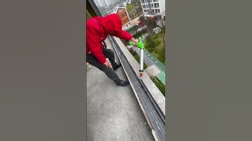 Oversized floor to ceiling window glass lifting process- Good tools and machinery make work easy