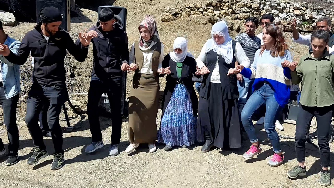 Havar gule ekibi BİNGÖL HOZAN MAHMUT GRANİ HAKAN SOLİST TARIK BATERİST VOLKAN İRTİBAT:0535 247 60 56