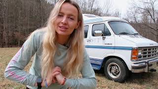 I BOUGHT A VAN!? Vintage RoadTrek Van Tour | 1993 Popular 190 Class B