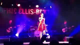 Sophie Ellis-Bextor - True Faith (New Order cover) (2014 Moscow Live)