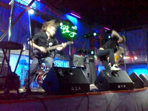 YouTubeでPictures Inside Me - Introを視聴 YouTubeでPictures Inside Me - Introを視聴