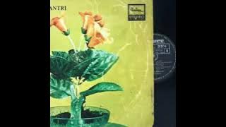 Direktur Muda - Wiwiek Abidin, OM Berlian pimp Ilin Sumantri