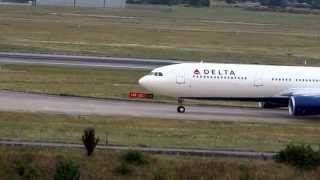 AIRBUS - A330 300