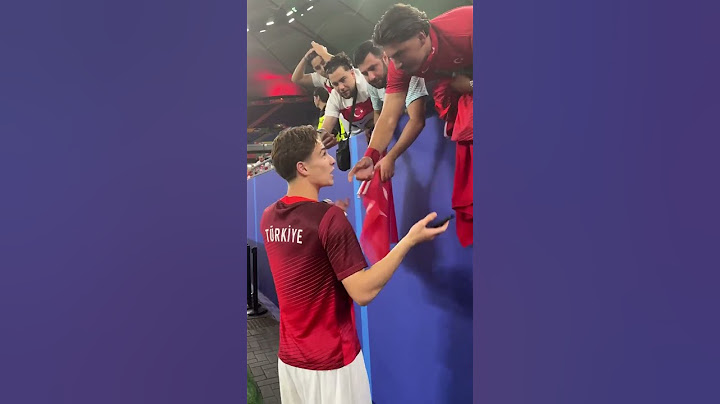 🇹🇷 Kenan Yıldız interacting with fans #CZETUR #euro2024