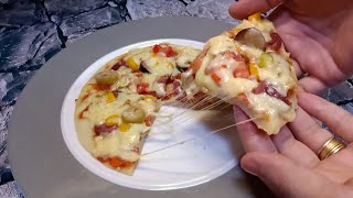 بيتزا 5 دقائق بدون عجن وبدون فرن البيتزا السائله فالمقلاه