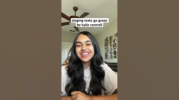 TEXTS GO GREEN 💚 #singer #shorts #kyliecantrall