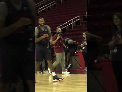 Demarcus Cousins Impersonates Draymond Green’s Jumper at Practice