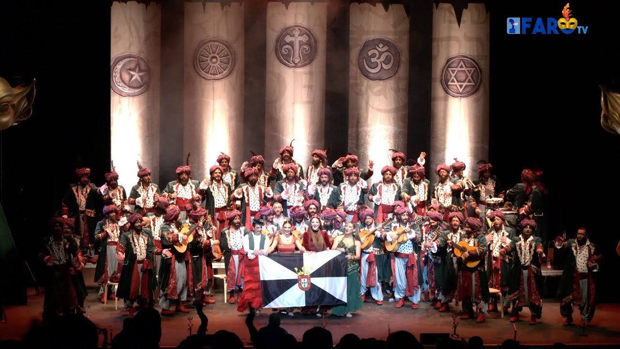 ‘Con permiso, buenas tardes’, las culturas sobre las tablas del ‘Revellín’