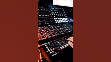 Melodic #hydrasynth #behringerneutron #ju06a #shorts