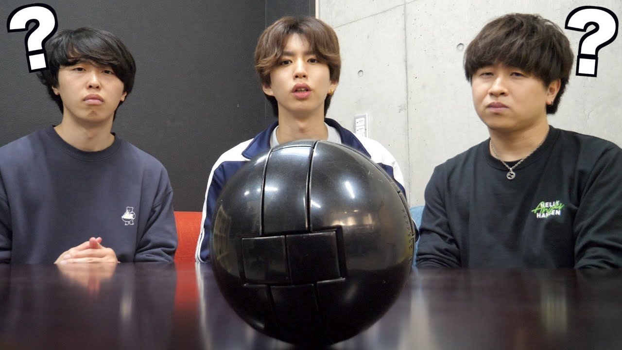 The Gashapon that Hajime bought won't open at all? - YouTube