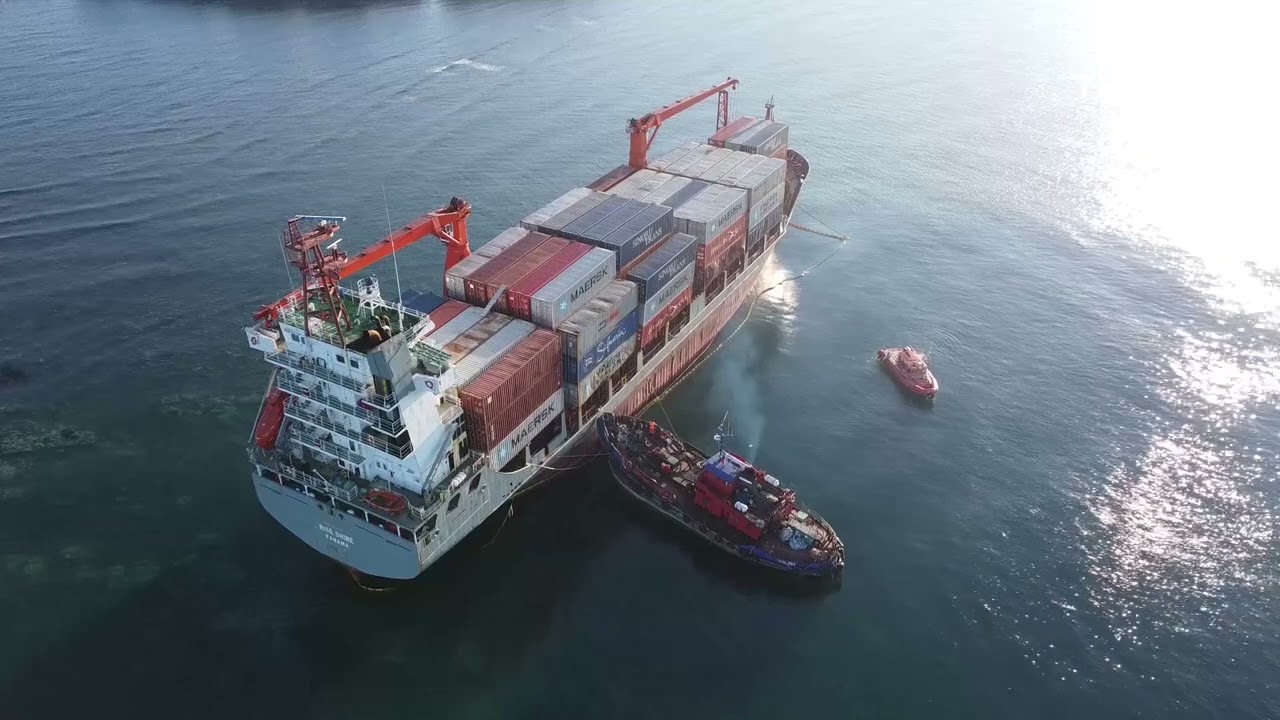 Судно Rise Shine на федеральном контроле