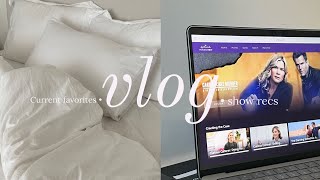 Simple Living Vlog: minimalist favorites, how I organize my bills & show recommendations
