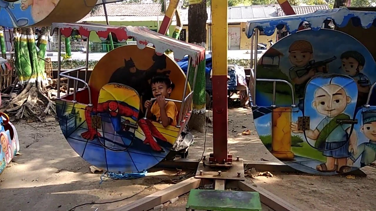 Bermain di Taman Denggung Sleman Jogja - YouTube