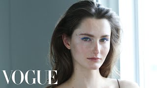 Romy Soleimanis Eye Makeup Tutorial On The Electric Eye - The Monday Makeover - Vogue