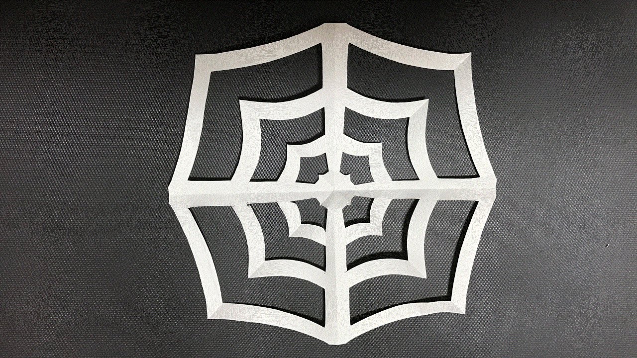 簡単折り紙 ハロウィンの飾り 蜘蛛の巣の簡単な作り方ーhalloween S Spider Web In Origamiー Youtube