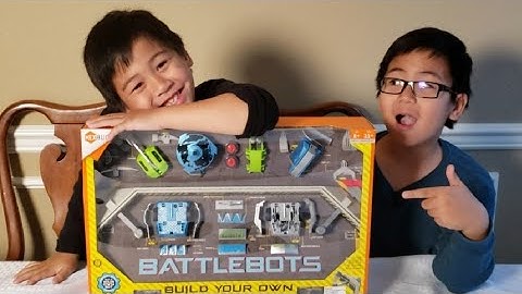 WE GOT BATTLEBOTS by HEXBUG | Build, Battle and Play | Build your own Battlebots