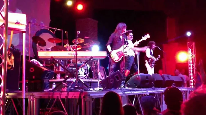 Almost Queen - Keep Yourself Alive (Rockin' On The River - 07/13/12)