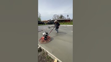 Cumbia remix with the 3’ mbw power trowel! #construction #desmoines #concrete #iowa #midwest #howto