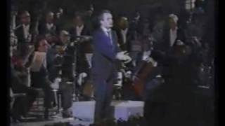 Josep Carreras - "L'Emigrant" - Barcelona 1984 [part 6/6] chords