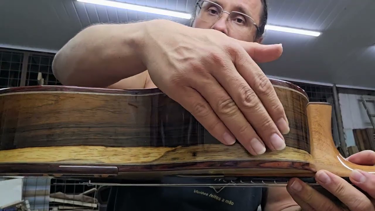 🟣  Violão Pirajá feito para Matias indo para Guarulhos.