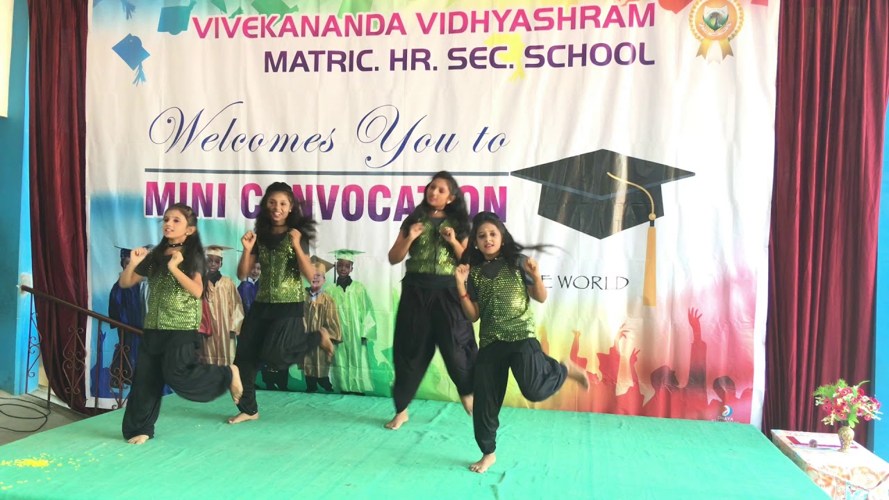 Girls Rocking Dance Performance  Mini Convocation 2019